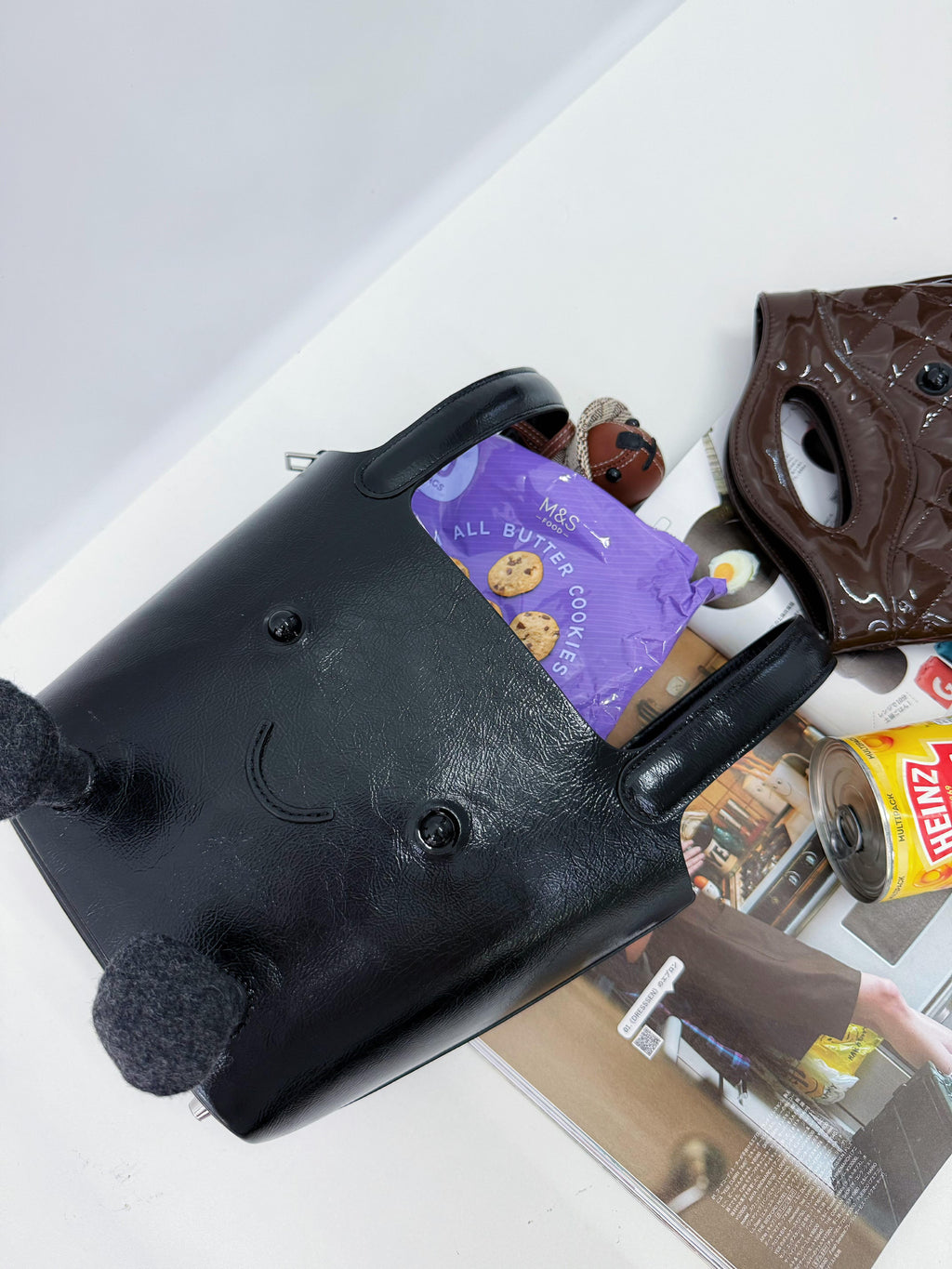Jellykin Leather Bucket Bag